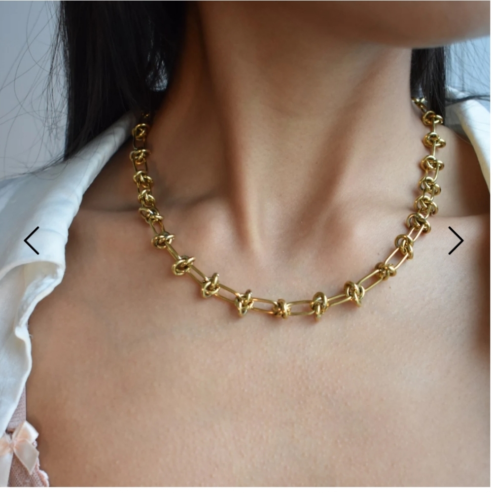 HE LOVES ME, SHE LOVES ME KNOT Chain Necklace New